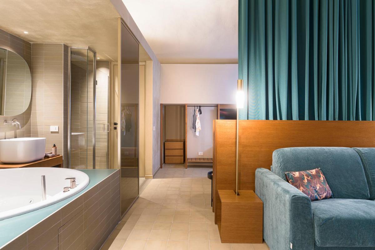 BASTIÒ PRIVATE SUITES