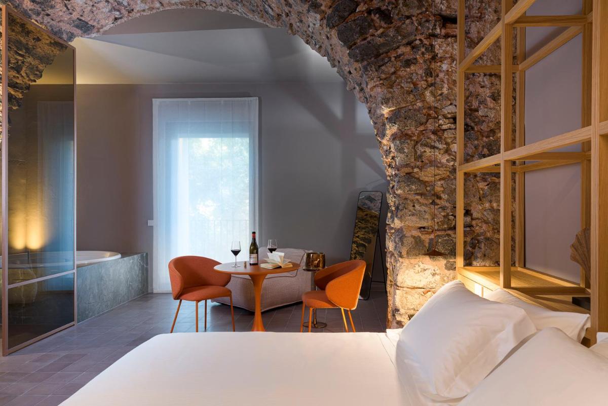 BASTIÒ PRIVATE SUITES