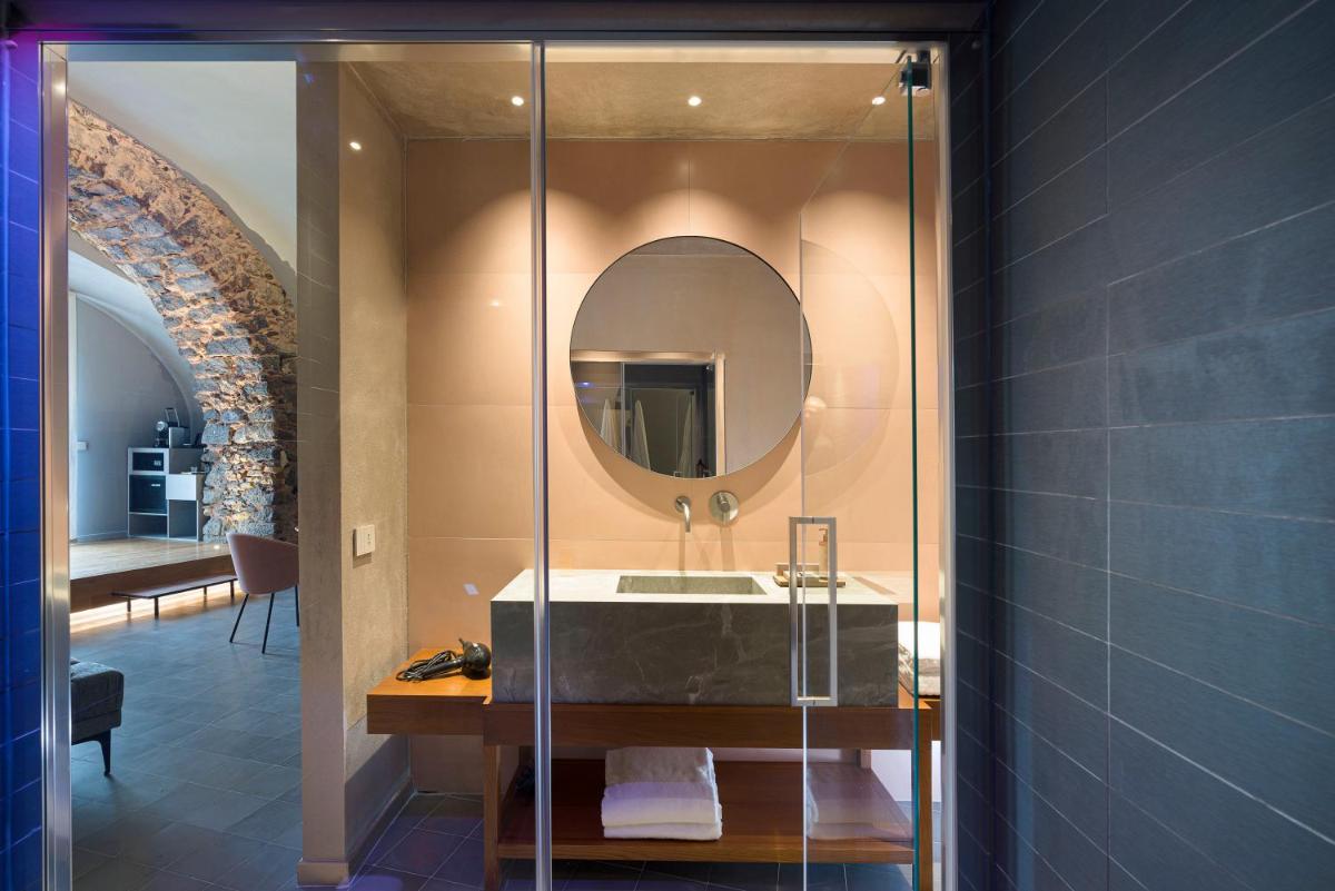BASTIÒ PRIVATE SUITES
