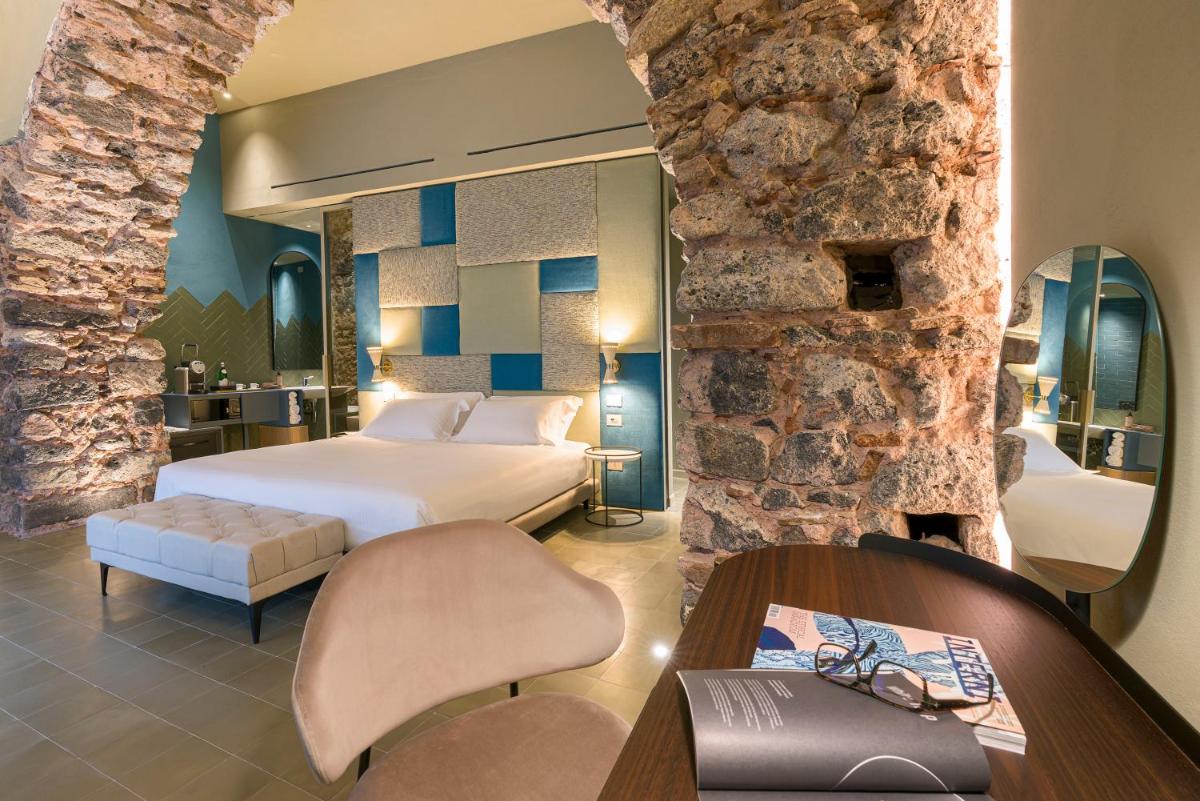 BASTIÒ PRIVATE SUITES