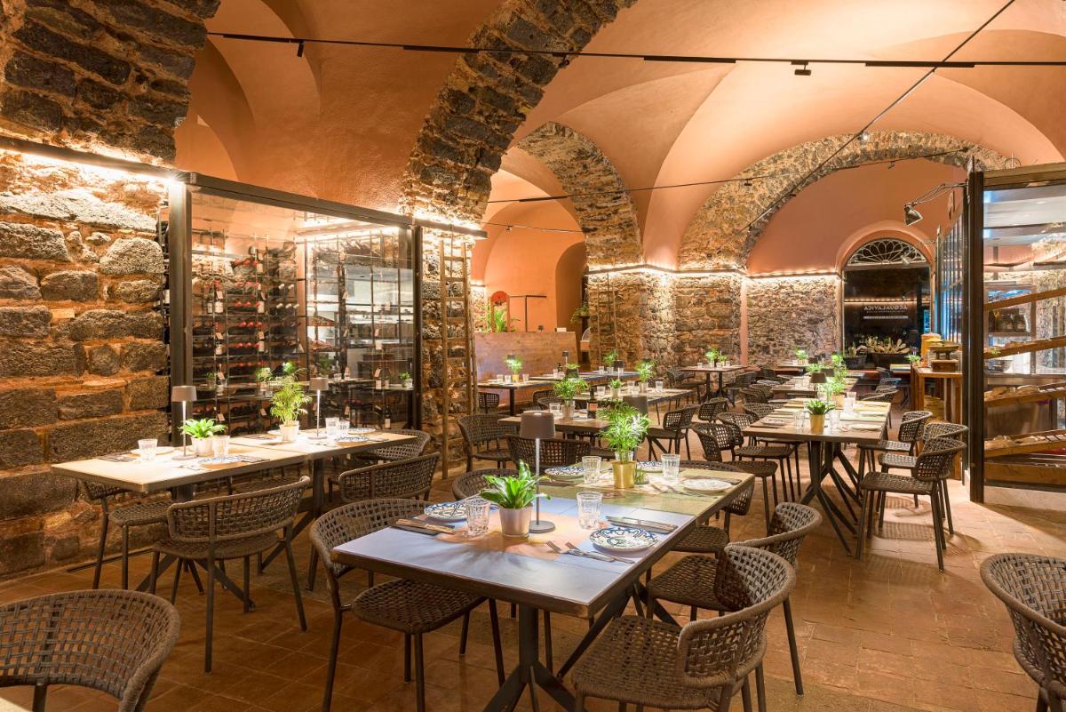 BASTIÒ PRIVATE SUITES