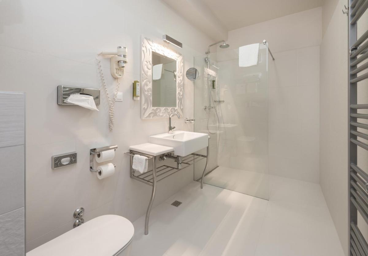 Bastion Heritage Hotel