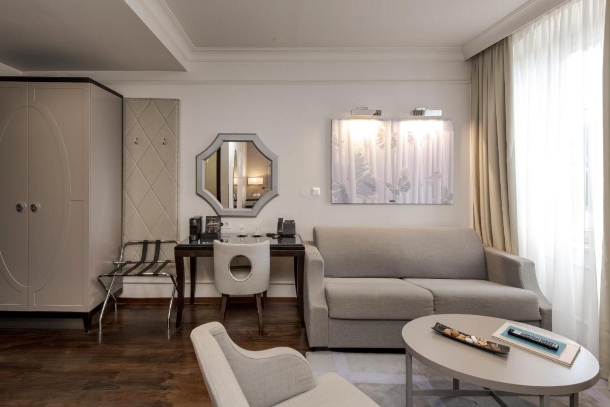 Bastion Heritage Hotel