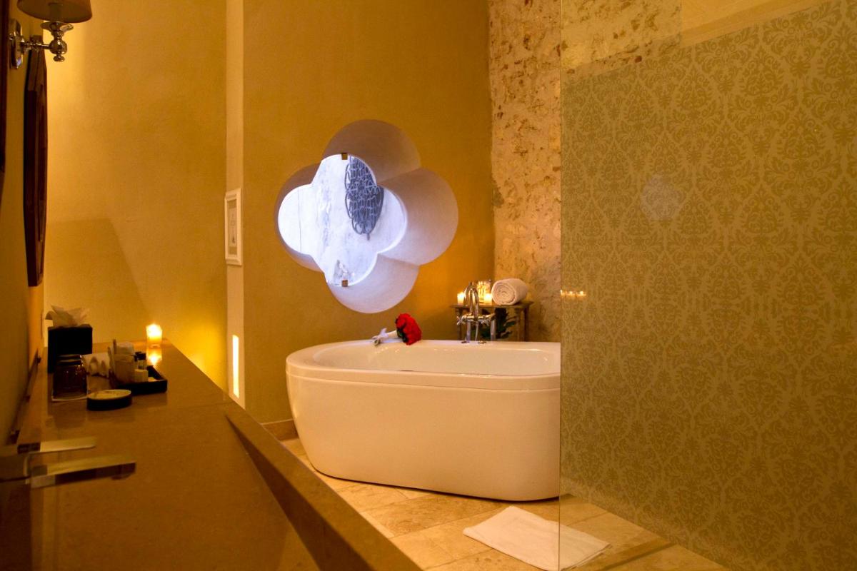 Bastión Luxury Hotel