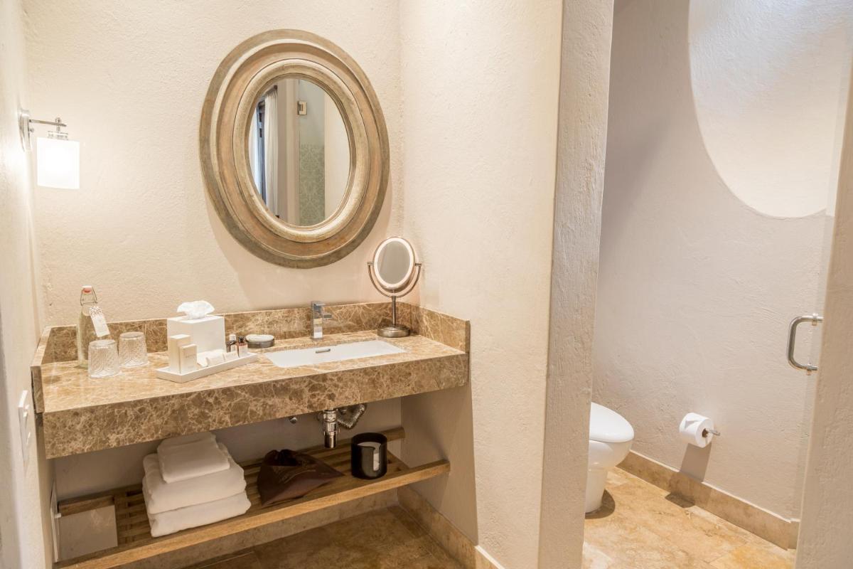 Bastión Luxury Hotel