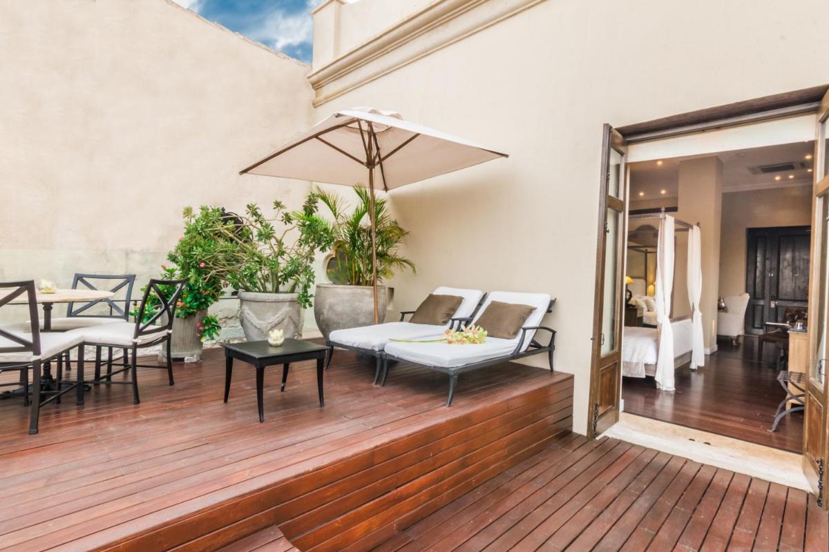 Bastión Luxury Hotel