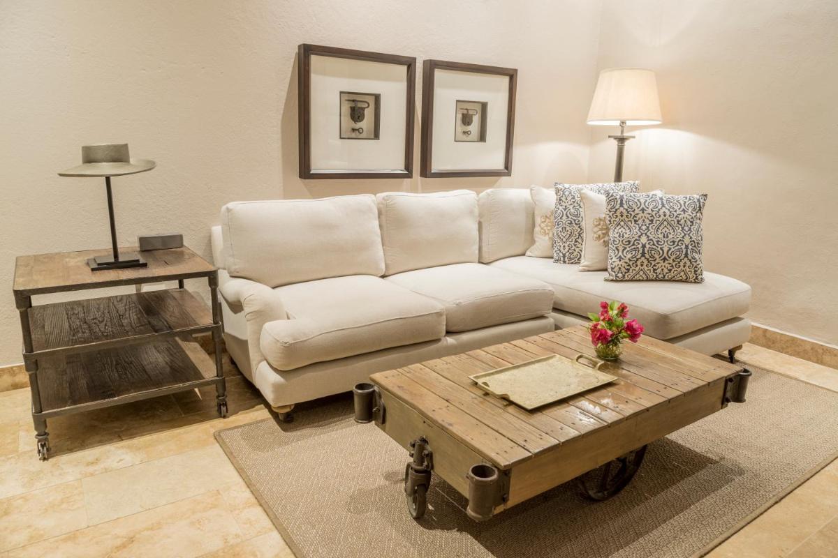 Bastión Luxury Hotel