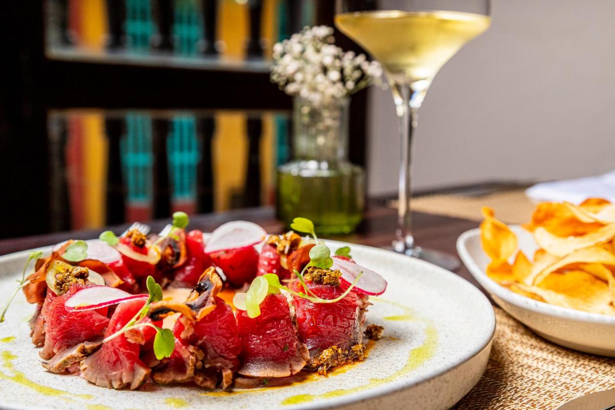 Bastión Luxury Hotel