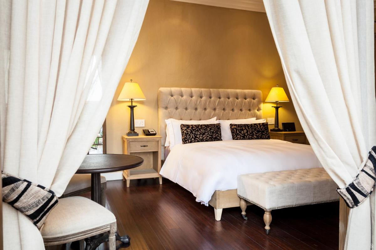 Bastión Luxury Hotel