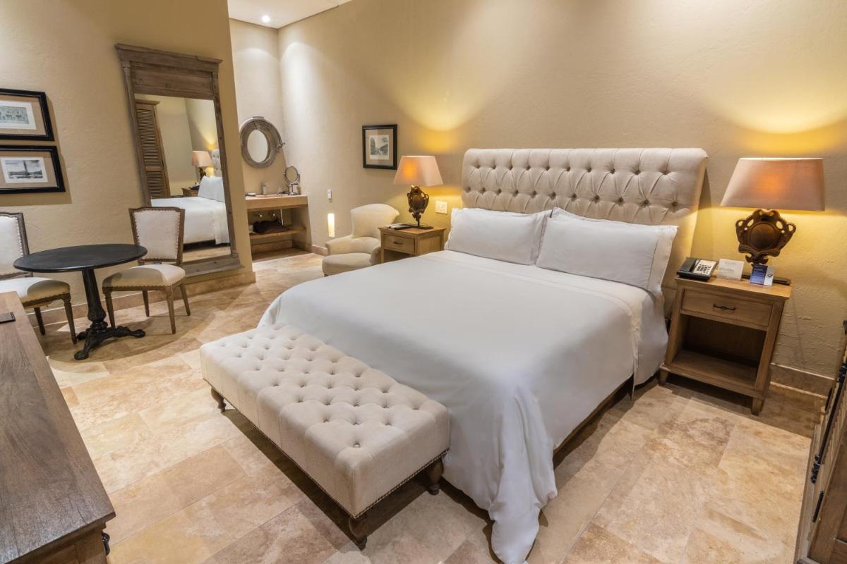Bastión Luxury Hotel