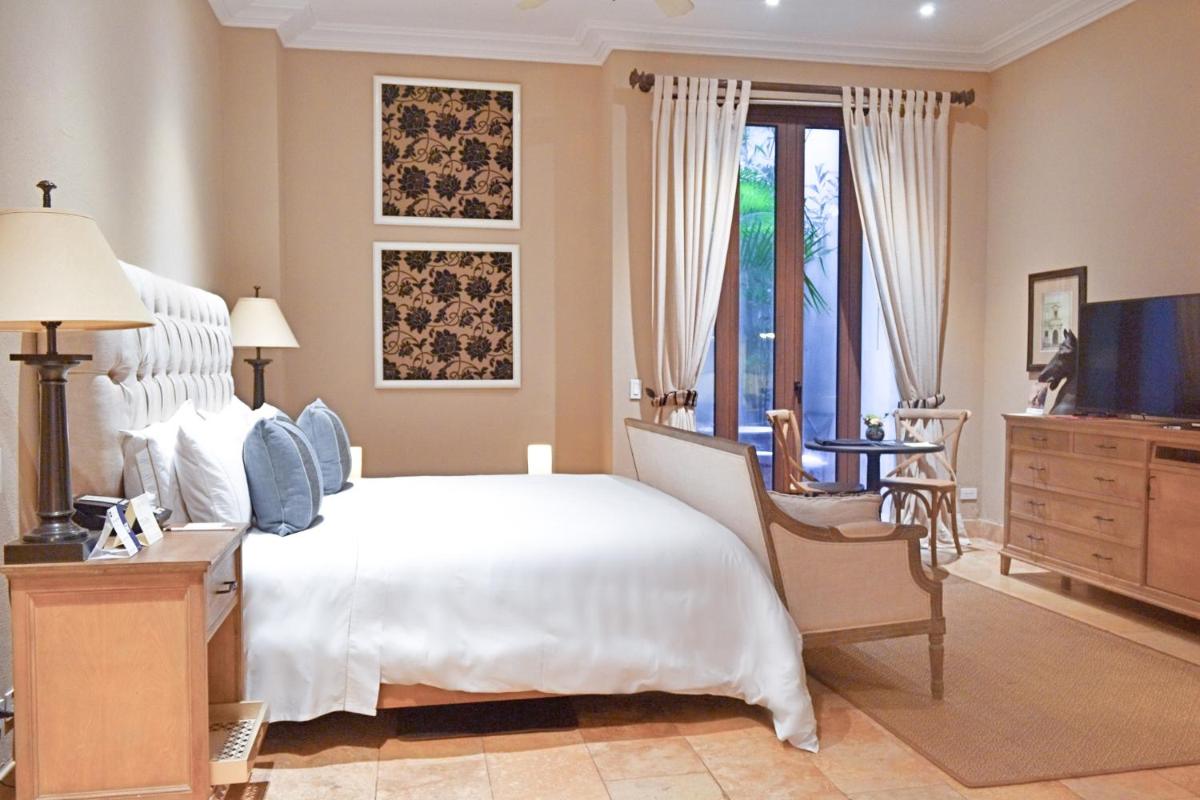 Bastión Luxury Hotel
