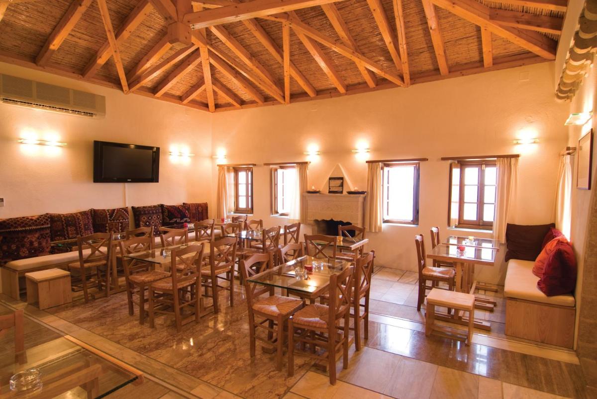 Bastione Malvasia Hotel (ex New Malvasia)