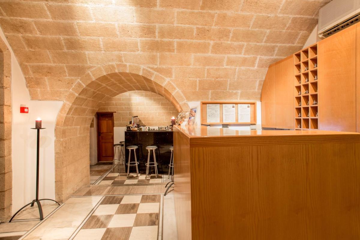 Bastione Malvasia Hotel (ex New Malvasia)