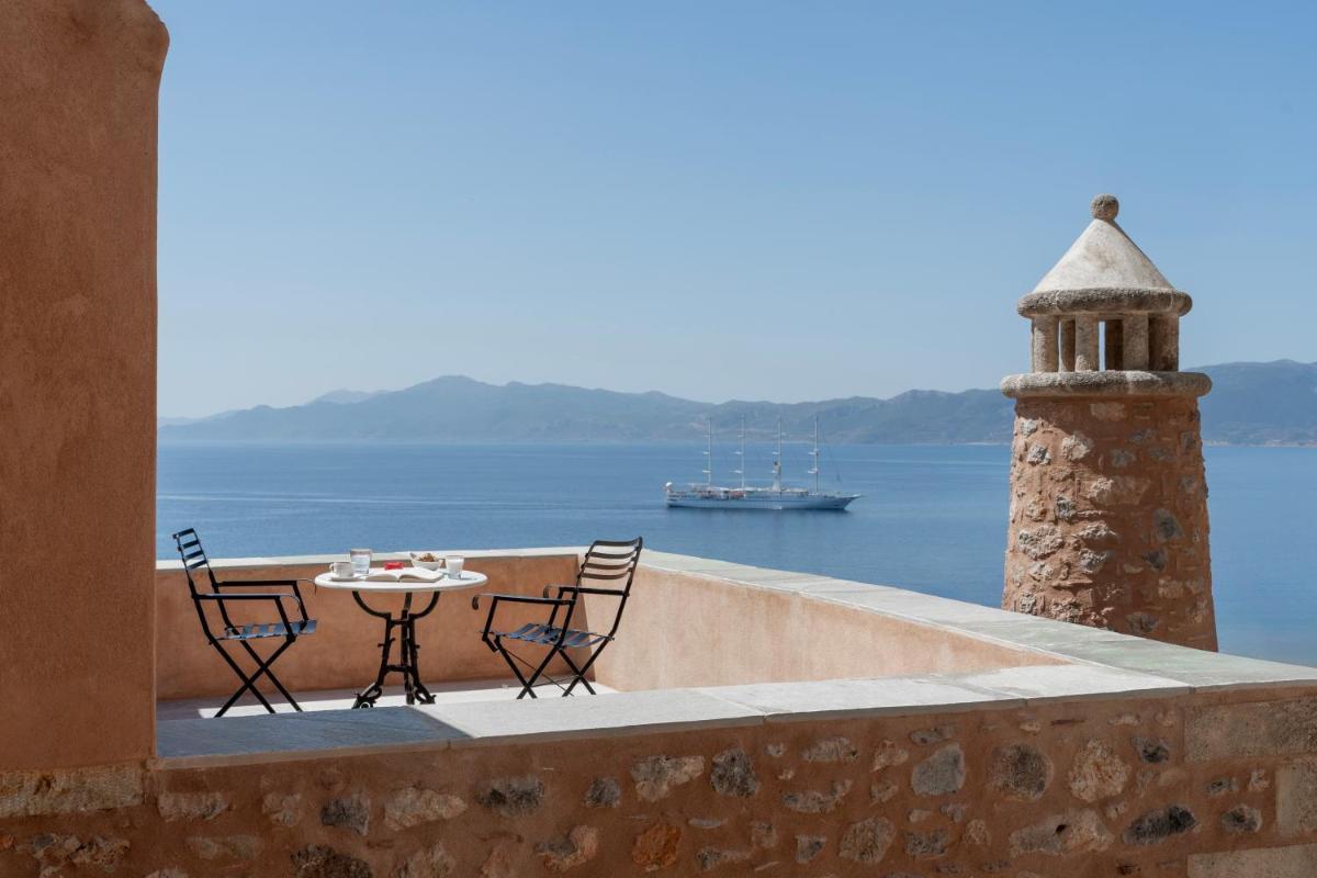 Bastione Malvasia Hotel (ex New Malvasia)