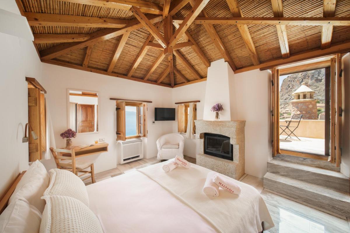 Bastione Malvasia Hotel (ex New Malvasia)