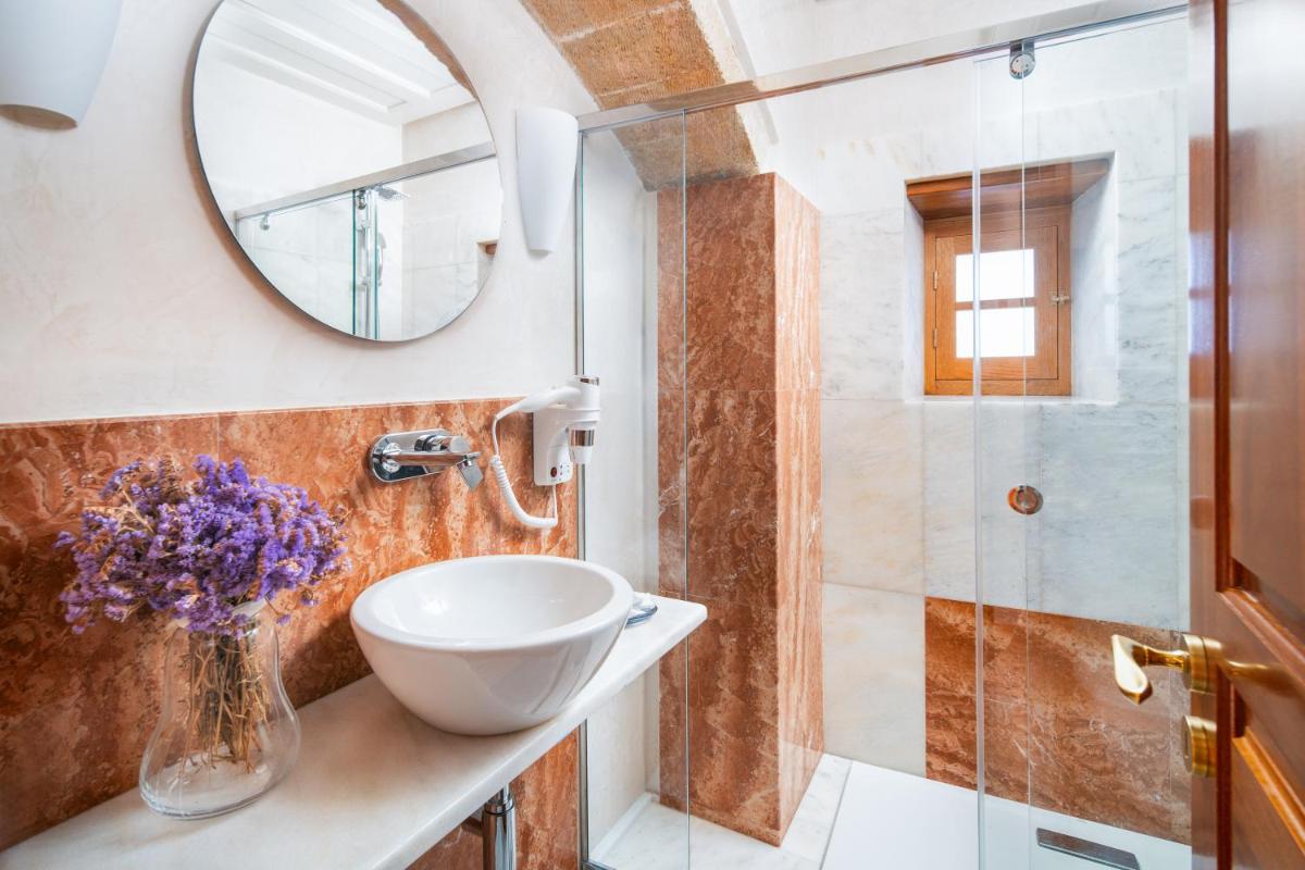 Bastione Malvasia Hotel (ex New Malvasia)