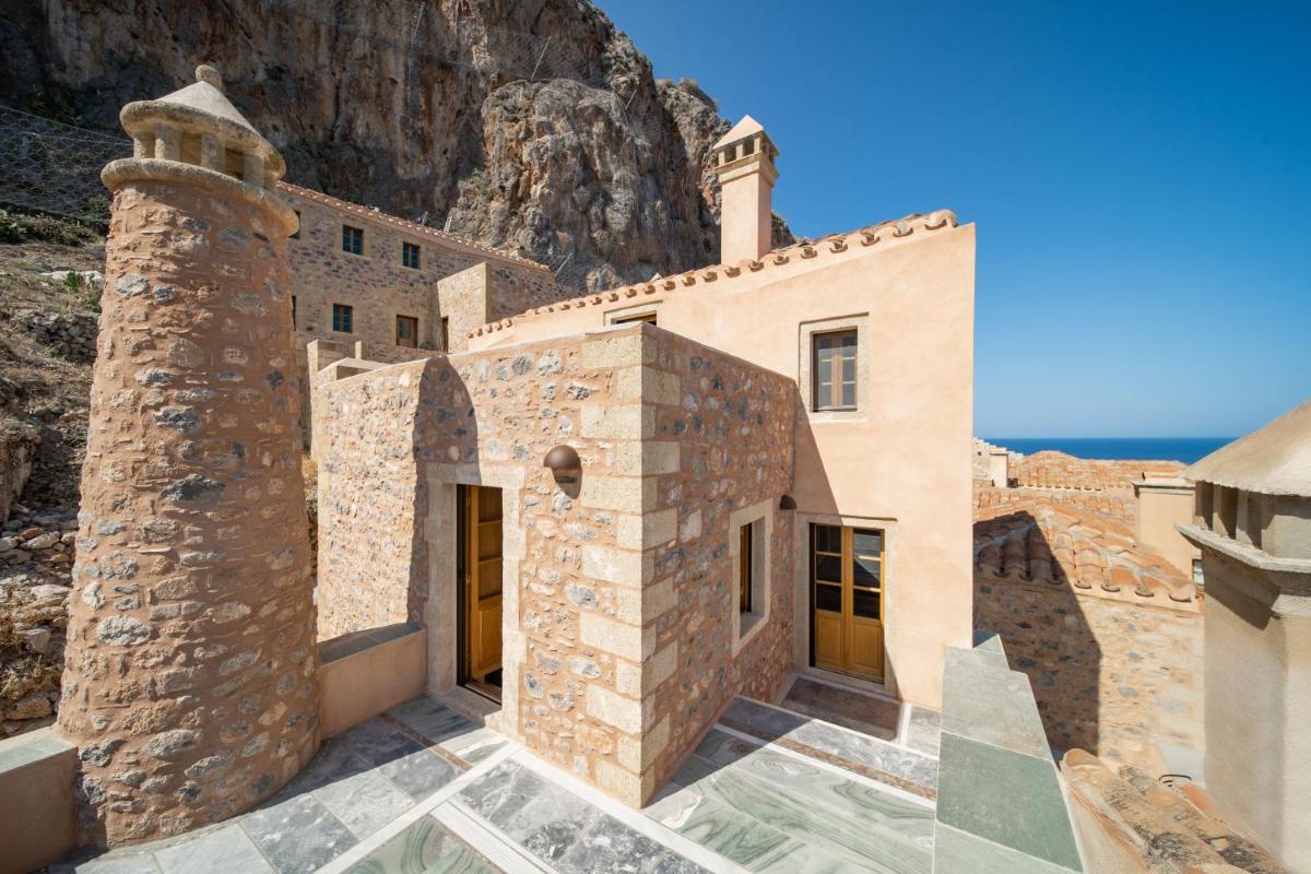 Bastione Malvasia Hotel (ex New Malvasia)