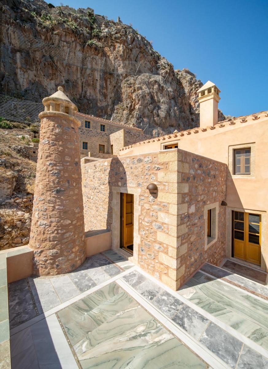 Bastione Malvasia Hotel (ex New Malvasia)