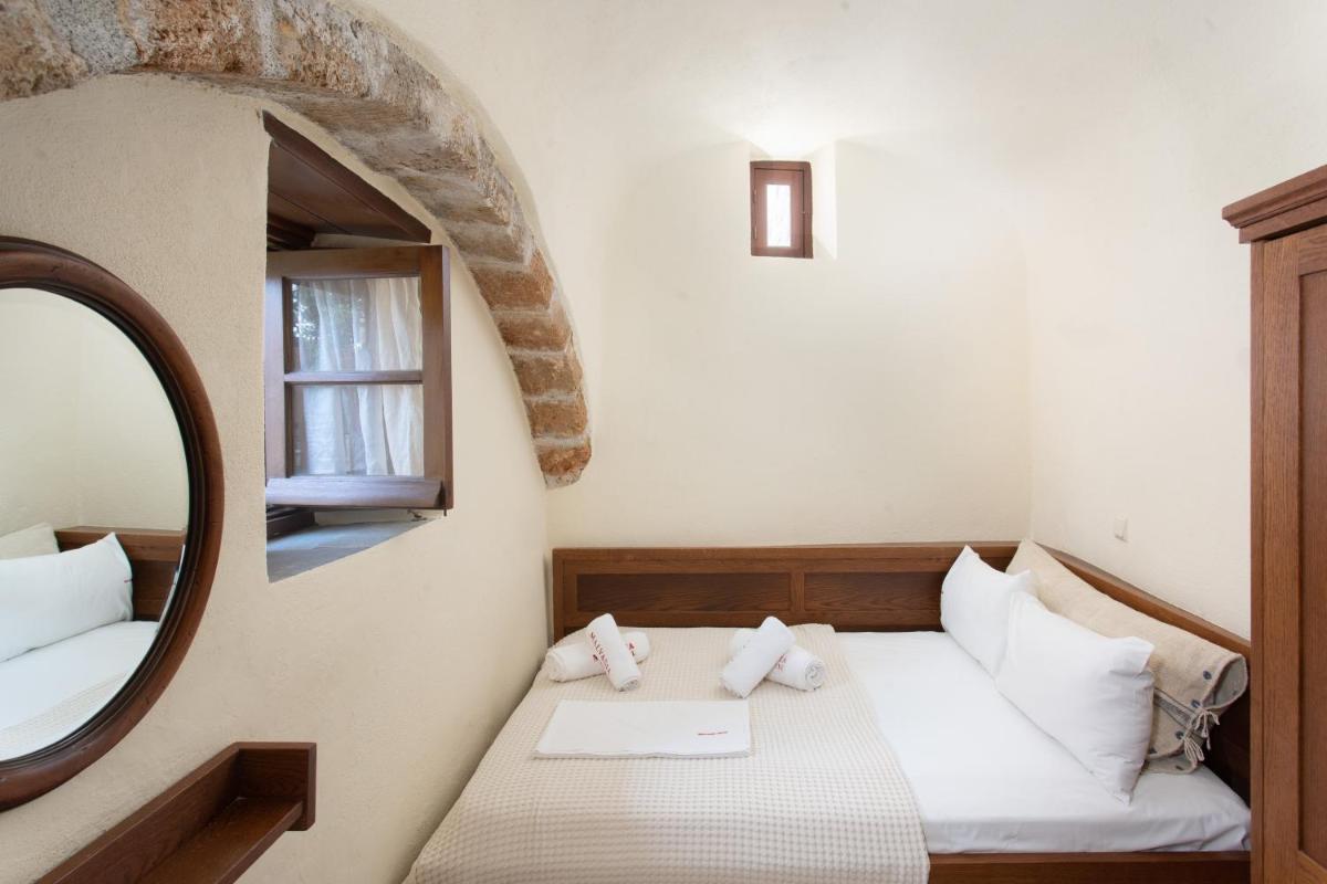 Bastione Malvasia Hotel