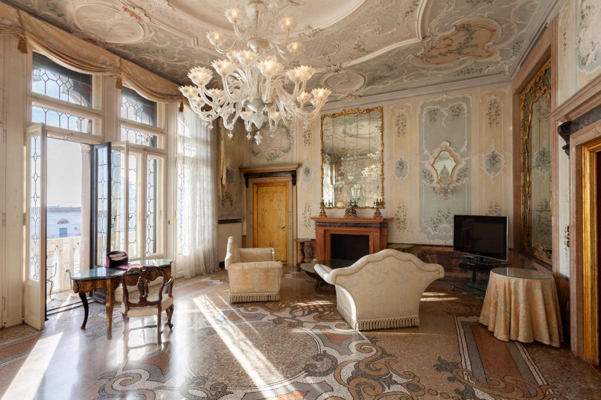 Bauer Palazzo