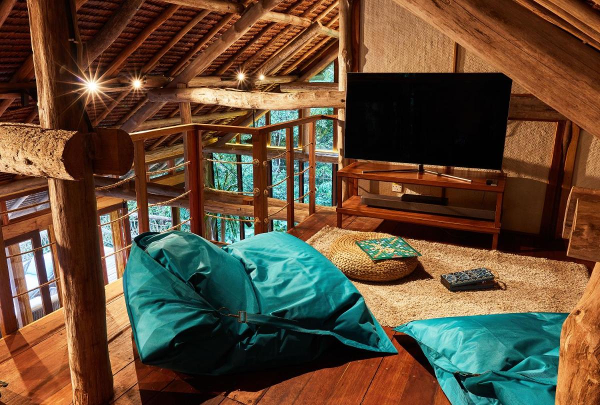 Bawah Reserve