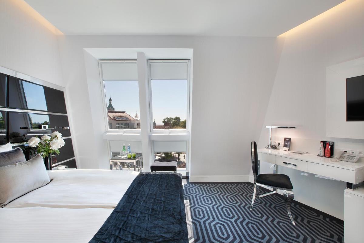 Bayjonn Boutique Hotel