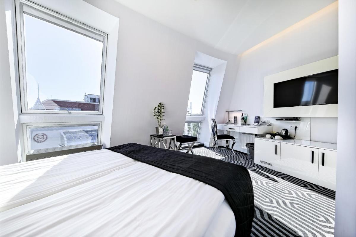 Bayjonn Boutique Hotel