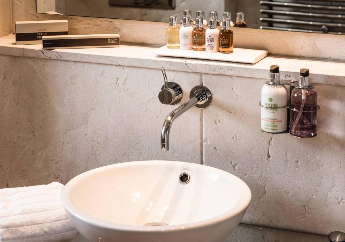 The Residence by the Beach House Marbella