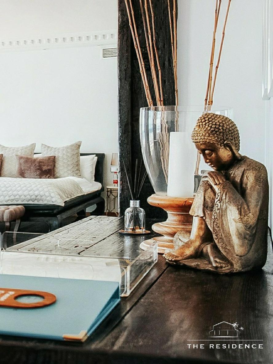 The Residence by the Beach House Marbella