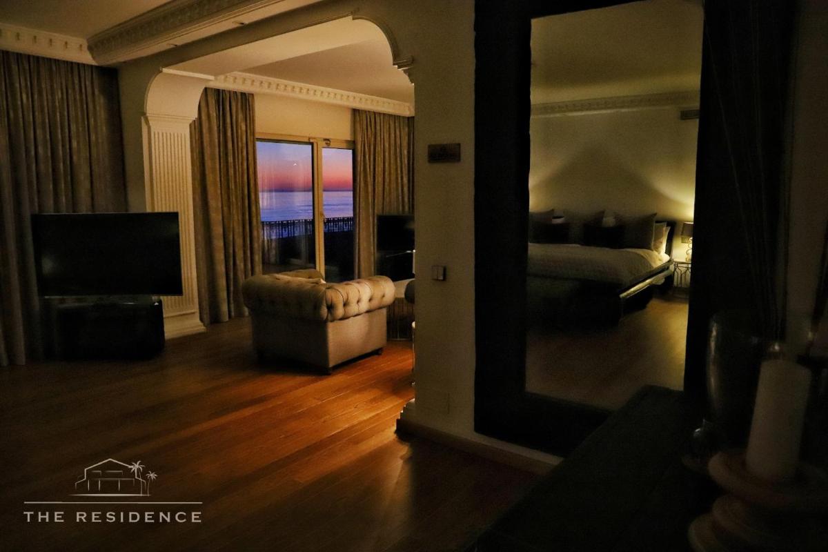 The Residence by the Beach House Marbella