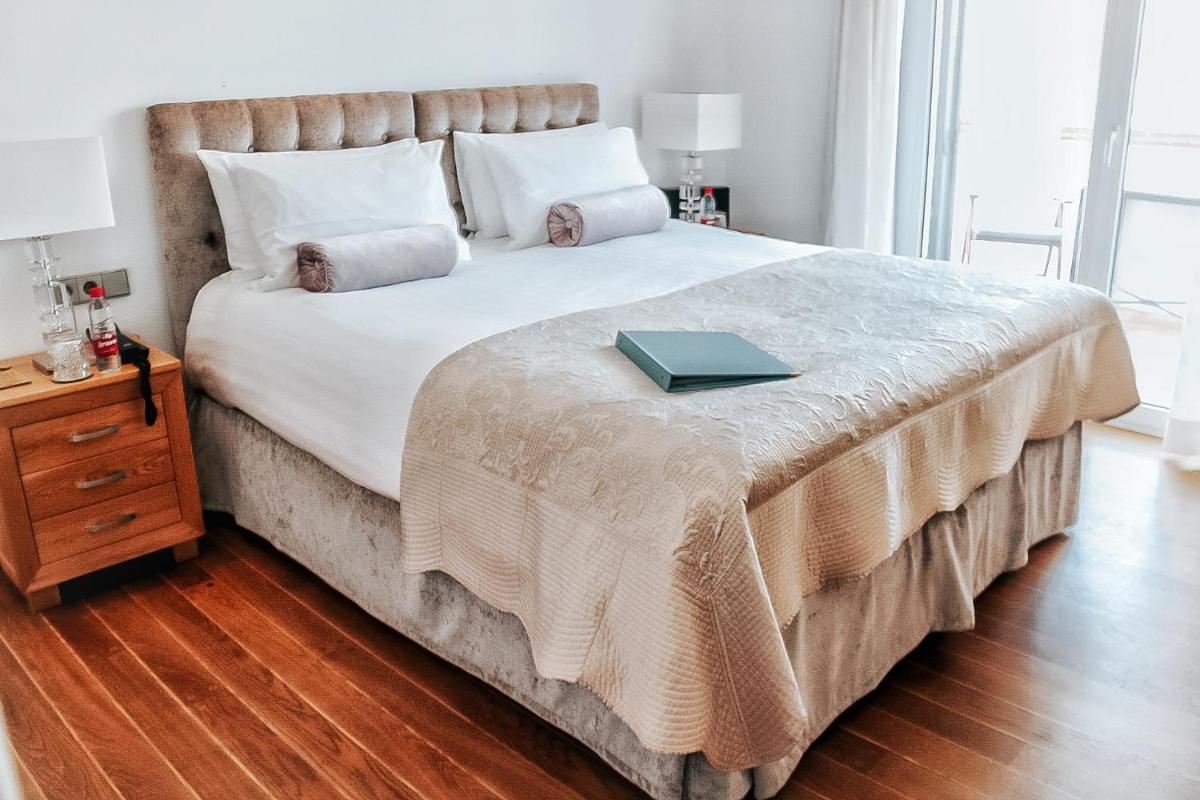 The Residence by the Beach House Marbella