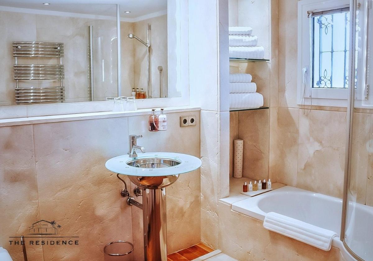 The Residence by the Beach House Marbella
