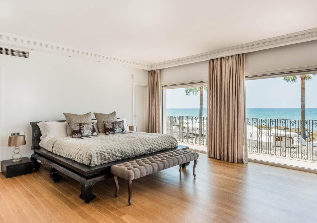 The Residence by the Beach House Marbella