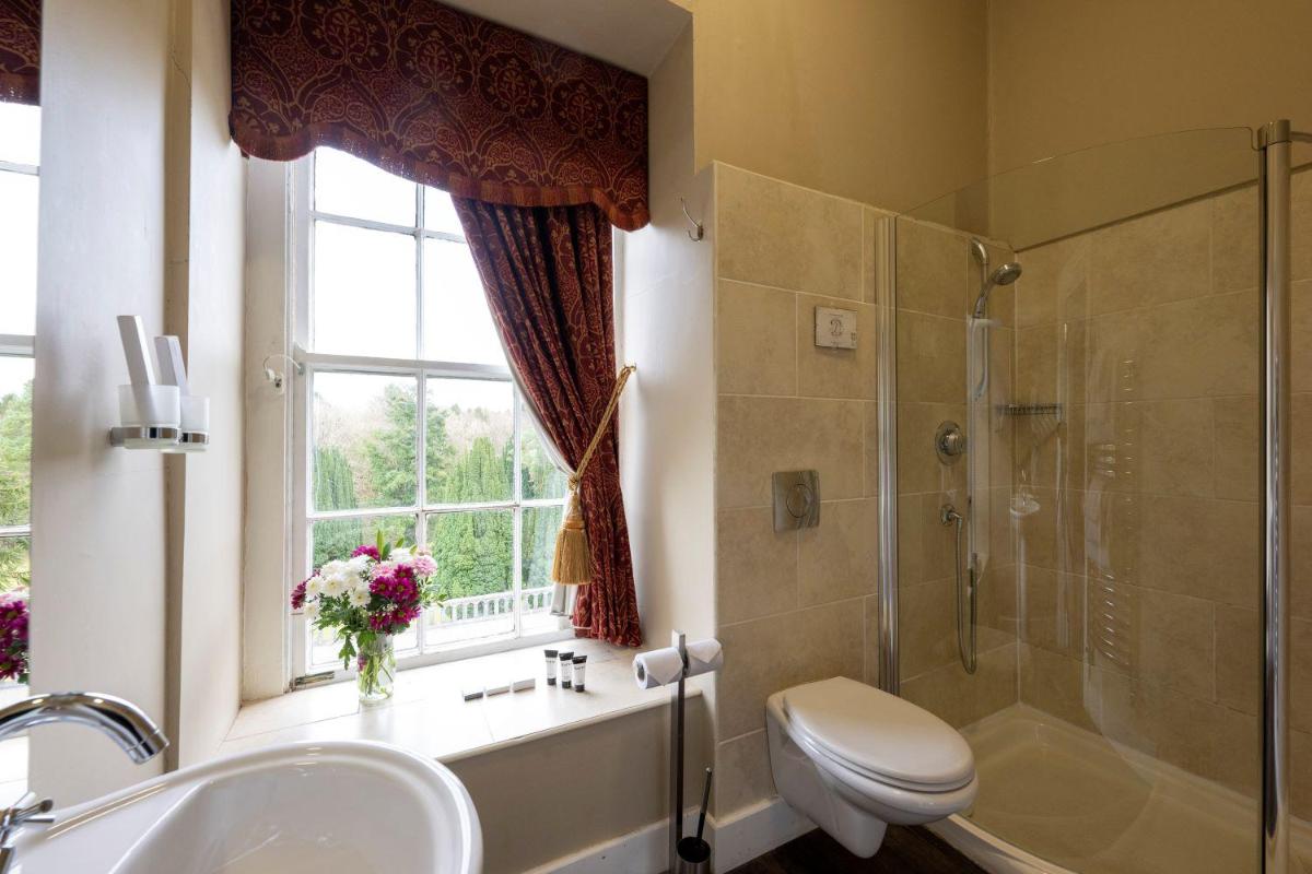 Belleek Castle, Ballina