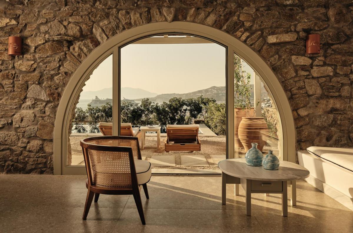 Belvedere Mykonos - Hilltop Rooms & Suites - The Leading Hotels of the World