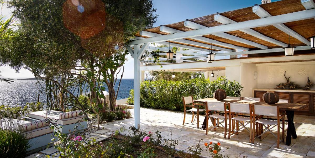 Belvedere Mykonos - Waterfront Villa & Suites - The Leading Hotels of the World