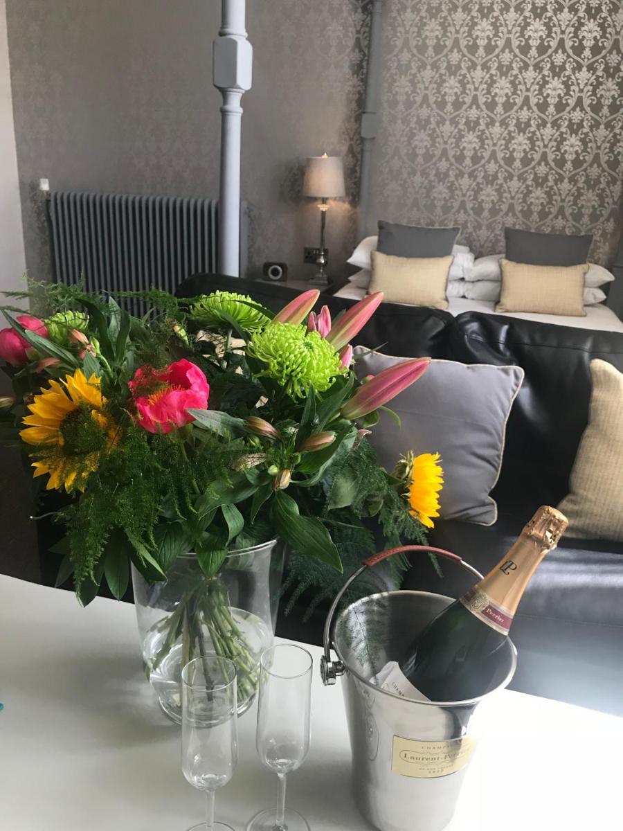 Walworth Castle Hotel, BW Signature Collection