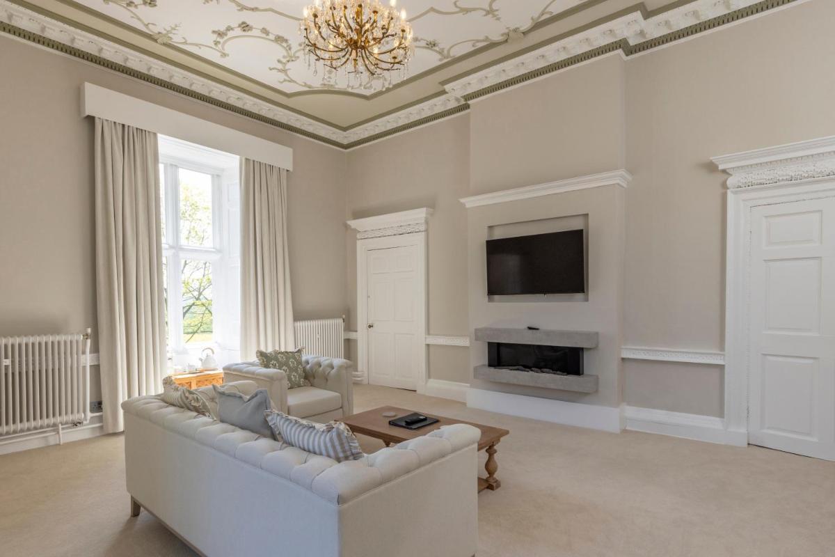 Walworth Castle Hotel, BW Signature Collection