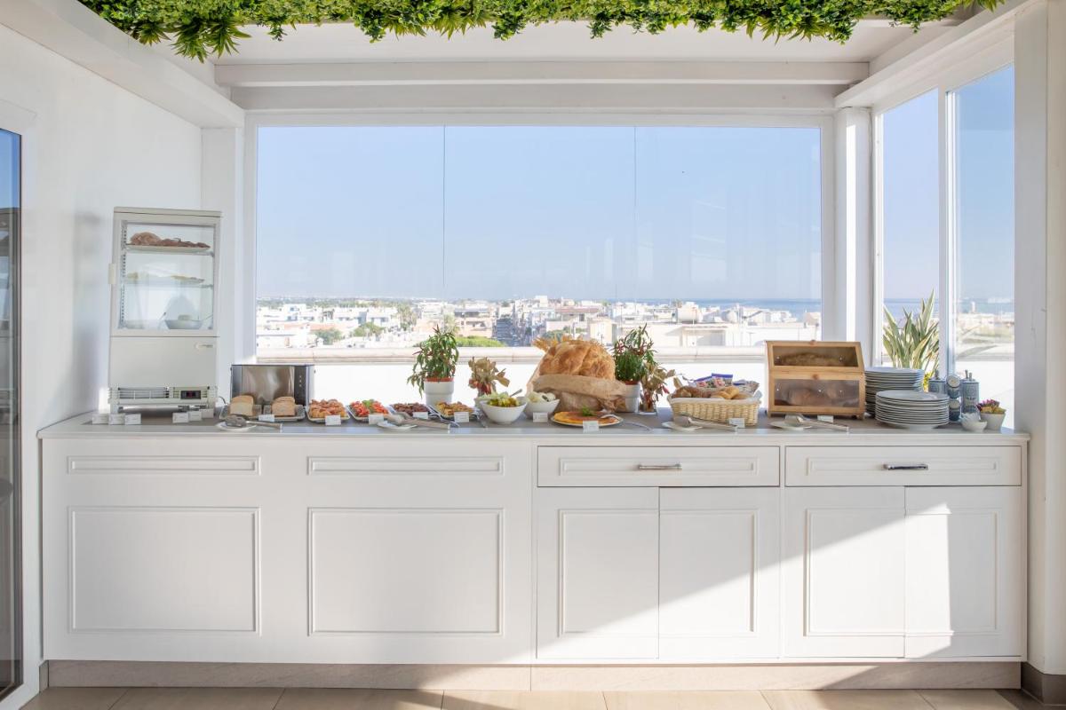 Bianco Riccio Suite Hotel