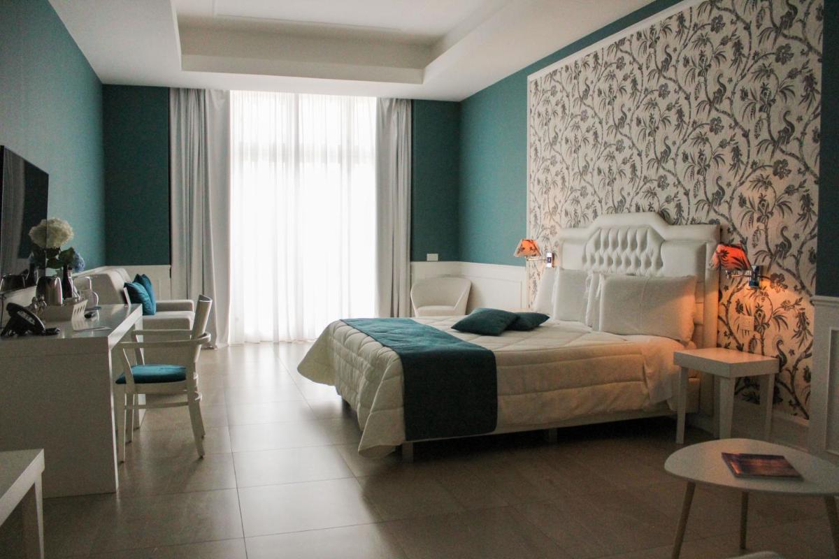 Bianco Riccio Suite Hotel