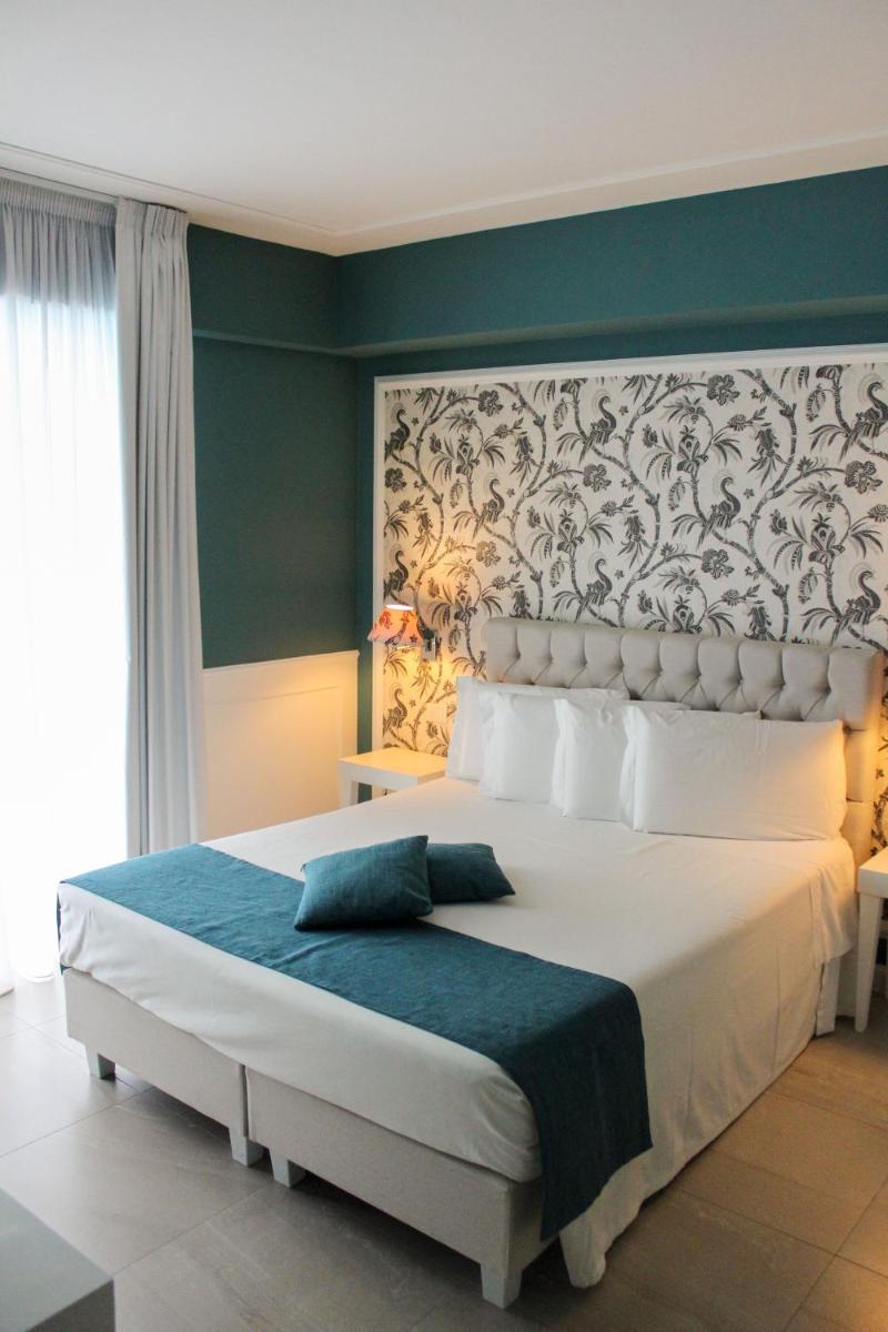 Bianco Riccio Suite Hotel