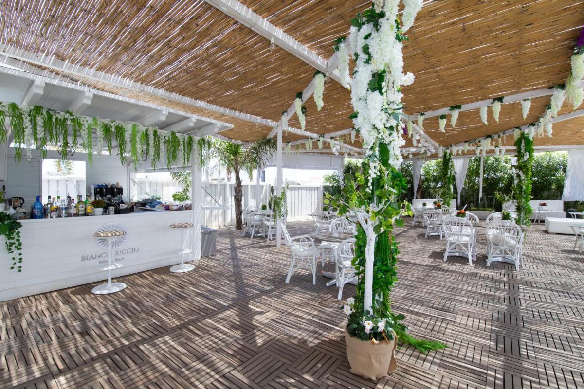 Bianco Riccio Suite Hotel