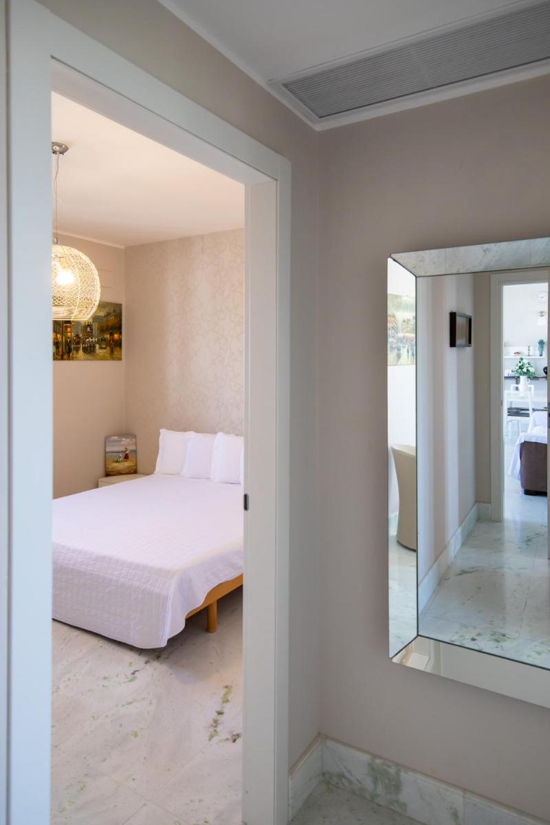 Bianco Riccio Suite Hotel