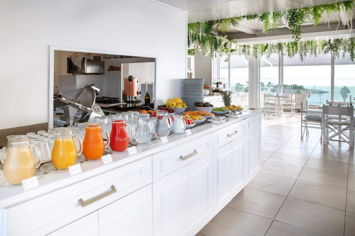 Bianco Riccio Suite Hotel