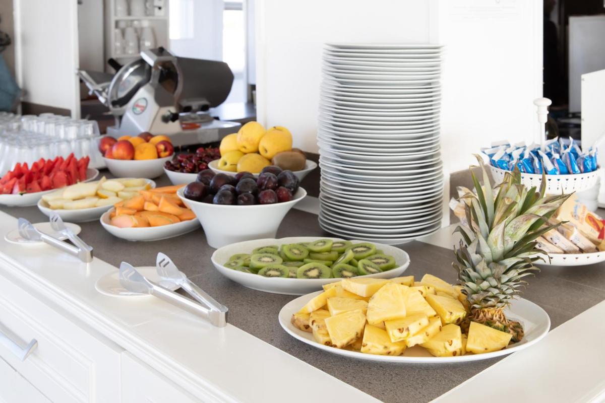 Bianco Riccio Suite Hotel