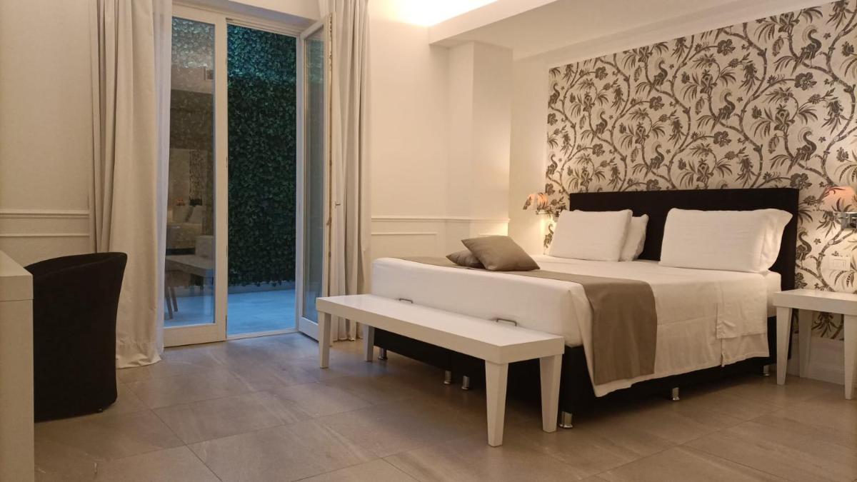 Bianco Riccio Suite Hotel