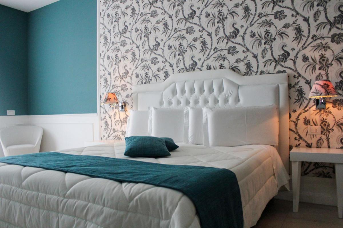 Bianco Riccio Suite Hotel