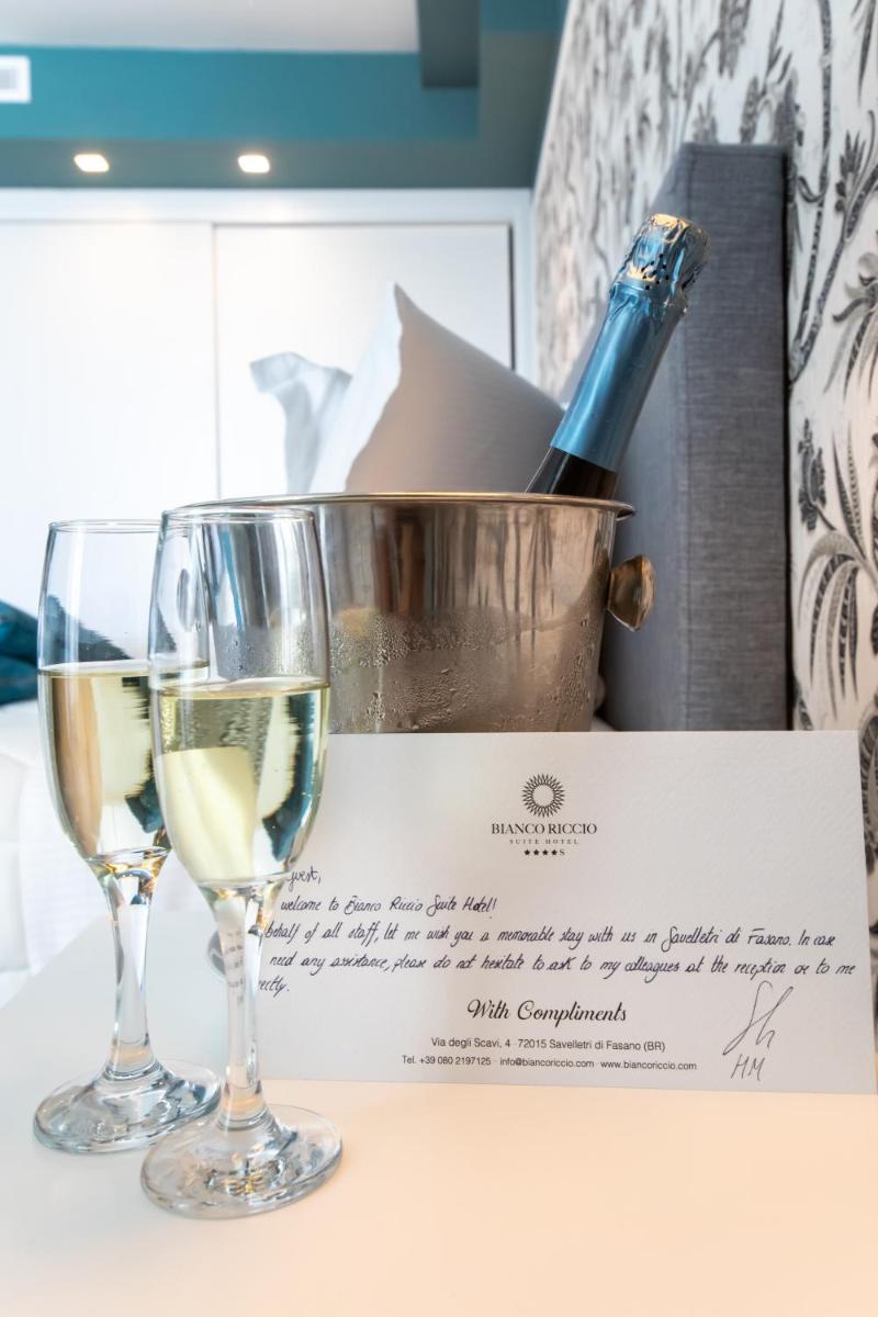 Bianco Riccio Suite Hotel