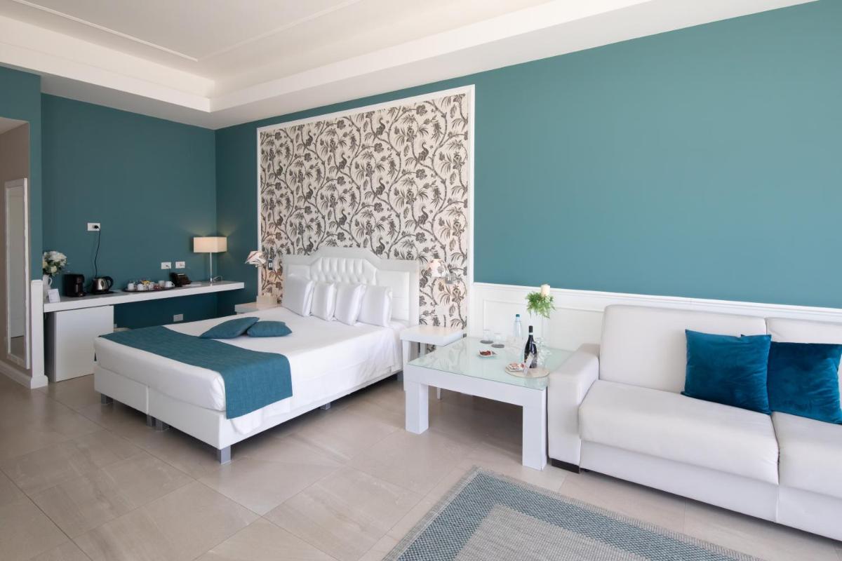 Bianco Riccio Suite Hotel