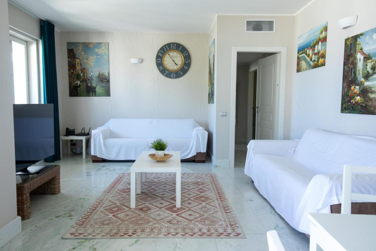 Bianco Riccio Suite Hotel